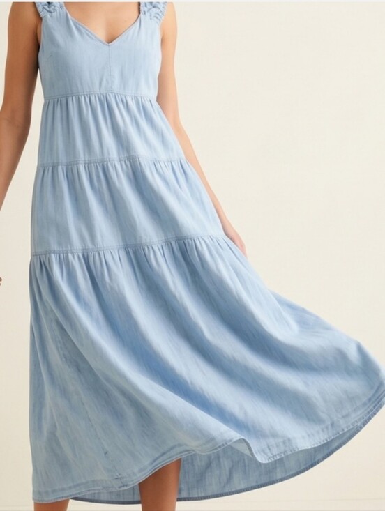 Old Navy Dresses & Skirts - Old Navy Tiered Maxi Dress